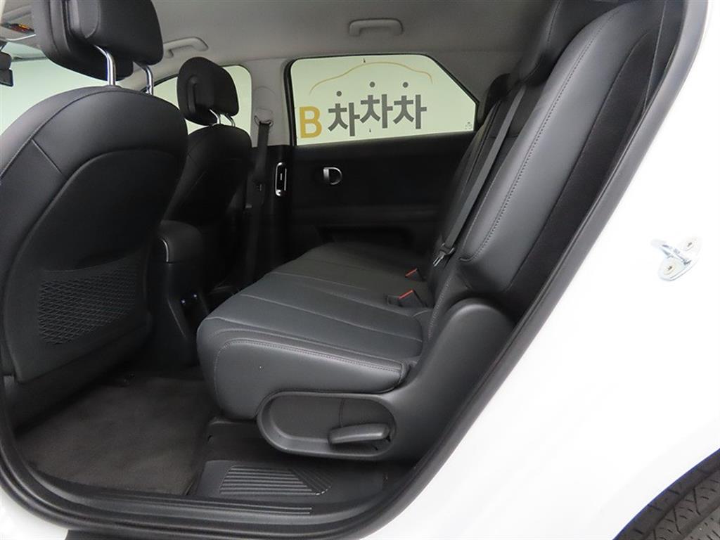HYUNDAI Ioniq 5 - Vista 6