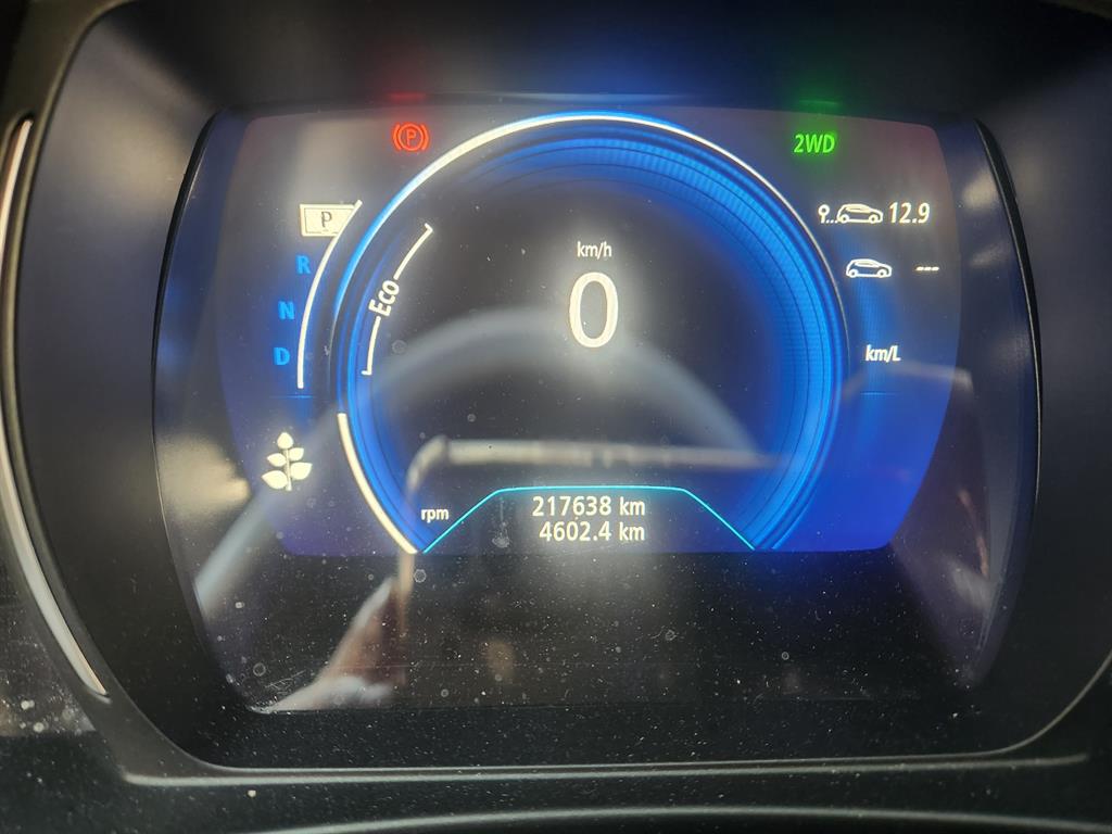 SAMSUNG QM6 - Vista 9