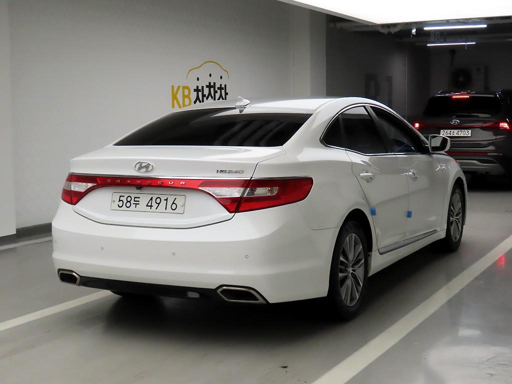 HYUNDAI Grandeur - Vista 4