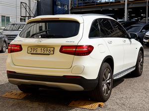 Mercedes Benz GLC Class - Vista 8