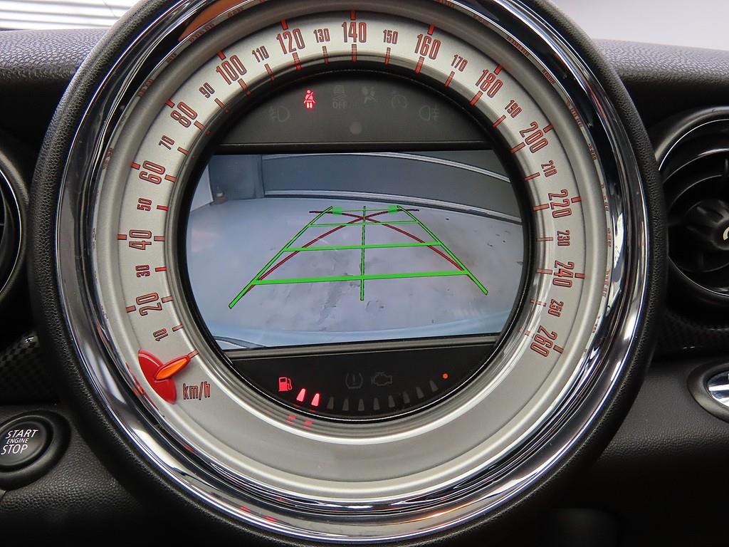 Mini Cooper Convertible - Vista 12