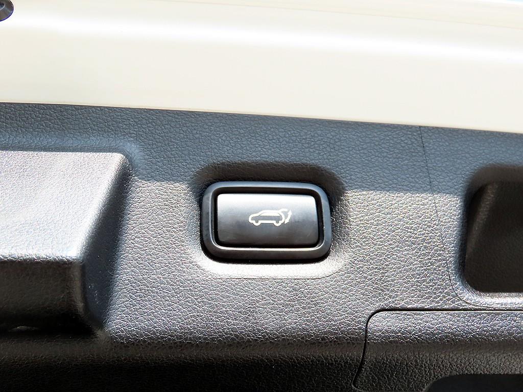 HYUNDAI Santa Fe 2021 Blanco - Importación desde Corea - HF Imports Iquique - Foto 18