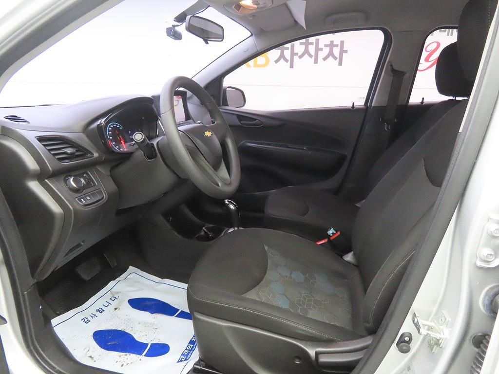 Chevrolet Spark - Vista 5