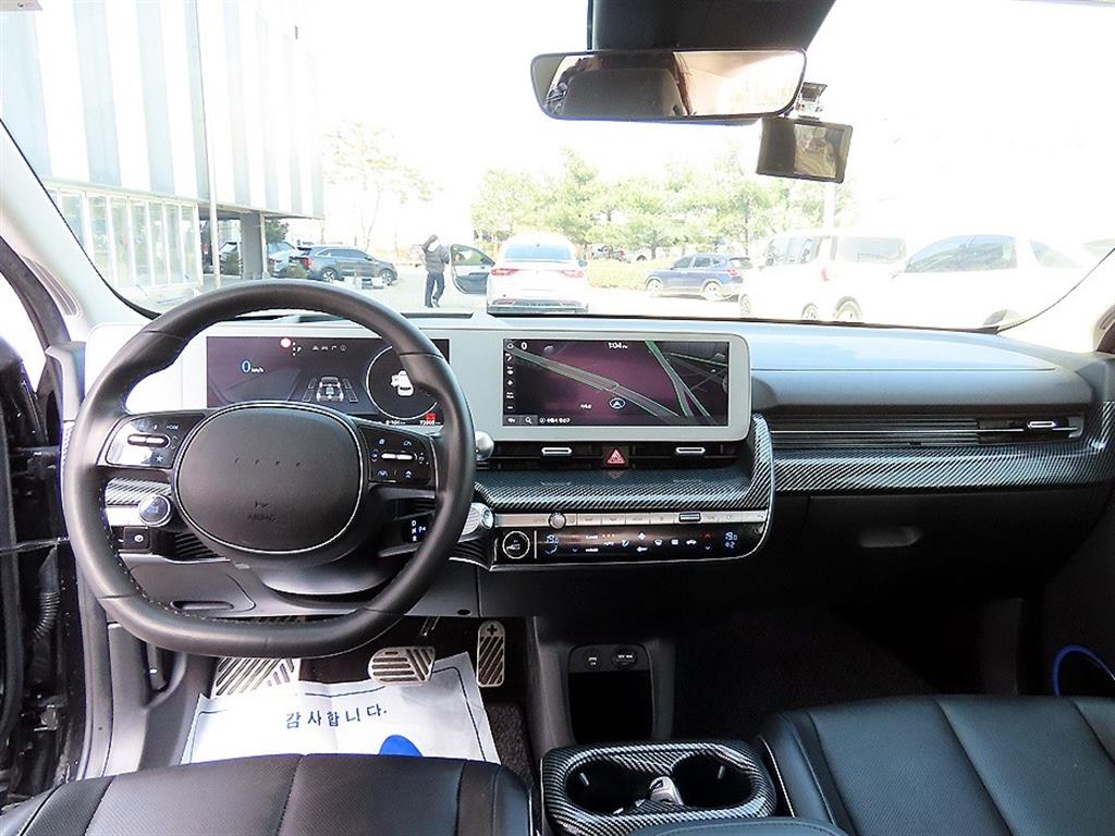 HYUNDAI Ioniq 5 - Vista 7