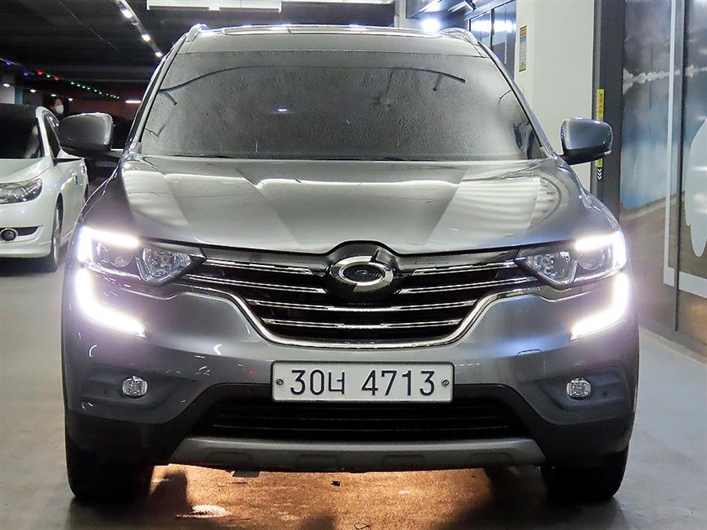 SAMSUNG QM6 - Vista 2