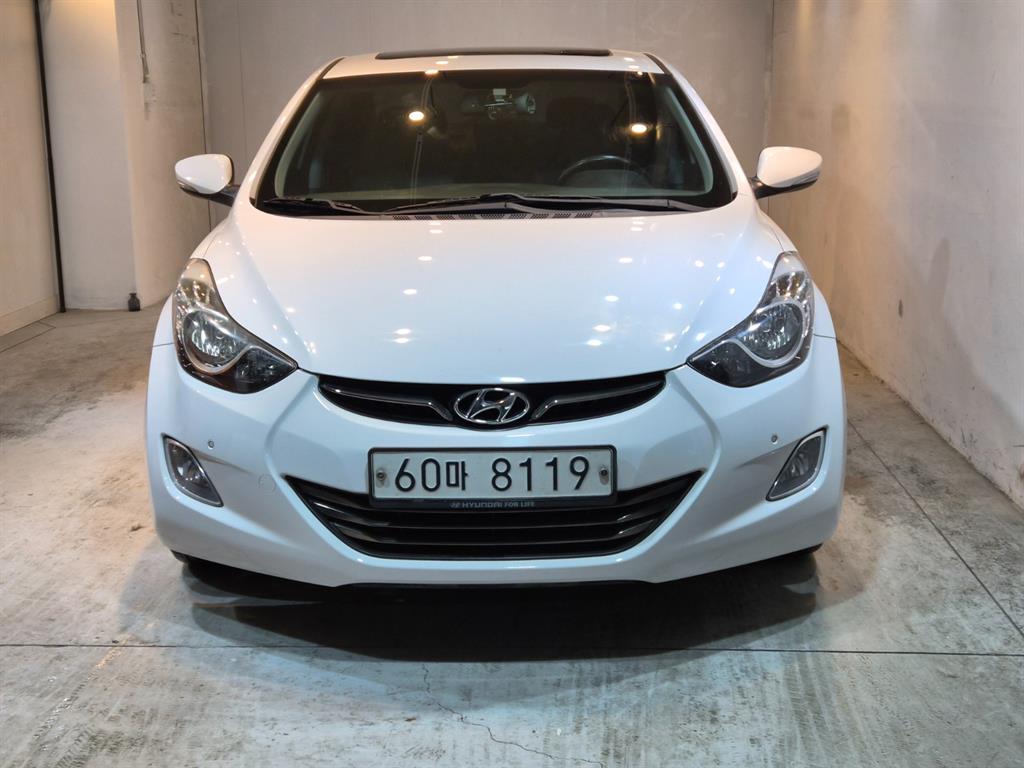 HYUNDAI Avante 2013 Blanco - Importación desde Corea - HF Imports Iquique - Foto 1