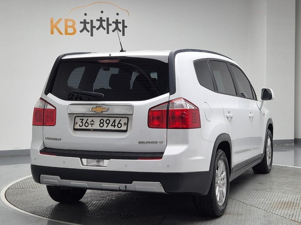 Chevrolet Orlando - Vista 3