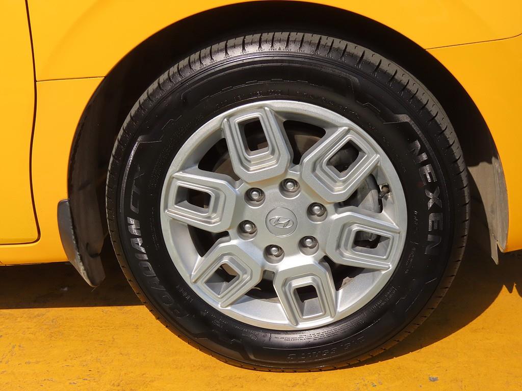 HYUNDAI Staria 2022 Amarillo - Importación desde Corea - HF Imports Iquique - Foto 20