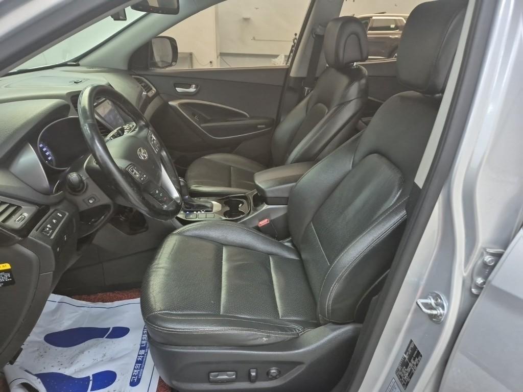 HYUNDAI Santa Fe - Vista 11