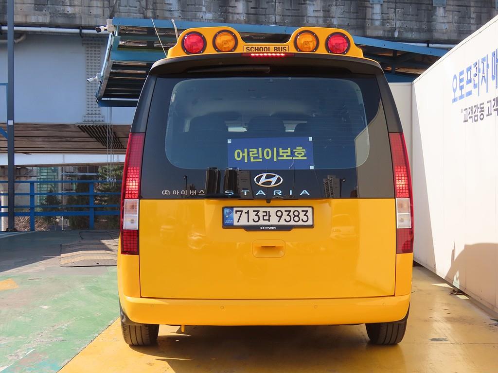 HYUNDAI Staria - Vista 4