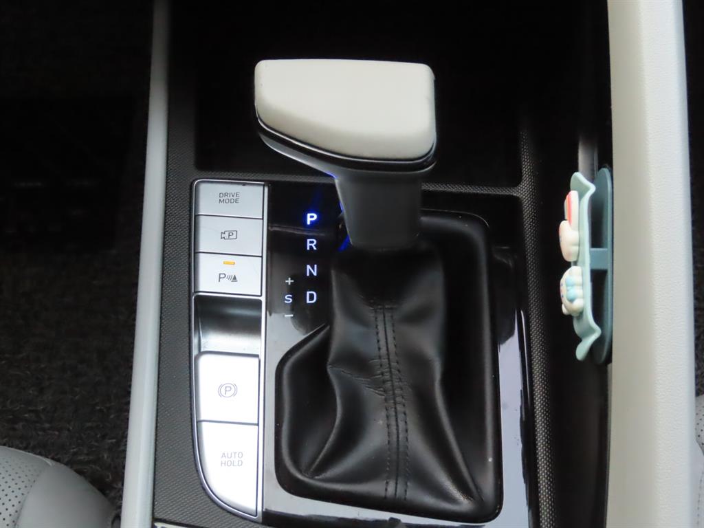 HYUNDAI Avante 2021 Blanco - Importación desde Corea - HF Imports Iquique - Foto 13