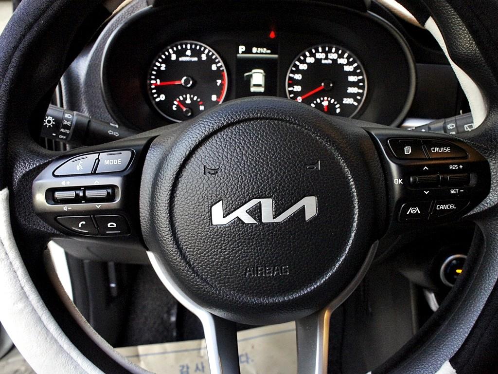 KIA K3 2022 Blanco - Importación desde Corea - HF Imports Iquique - Foto 8