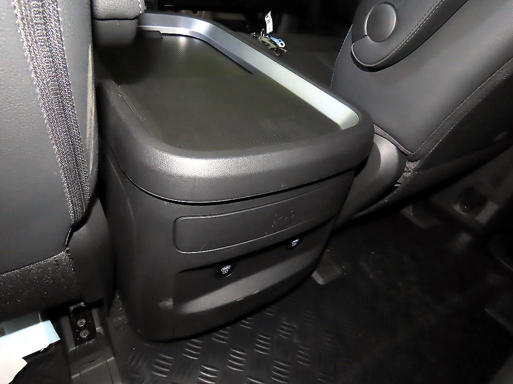 HYUNDAI Staria 2025 Negro - Importación desde Corea - HF Imports Iquique - Foto 16