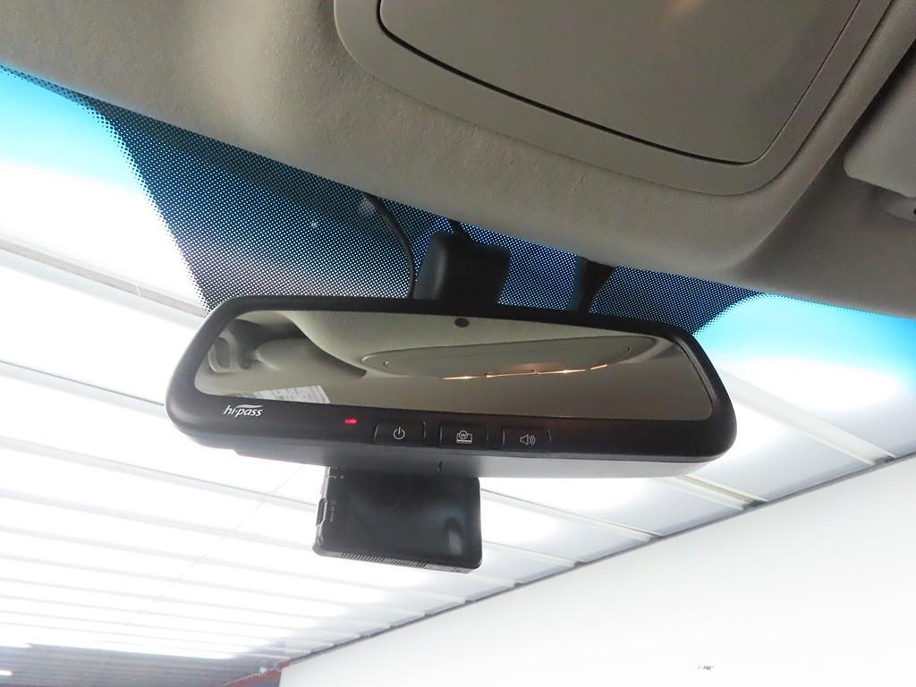 Ssangyong Tivoli - Vista 12