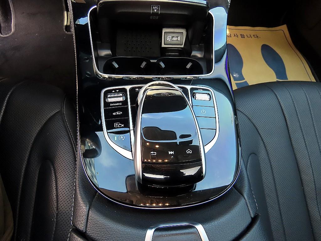 Mercedes Benz CLS Class 2019 Negro - Importación desde Corea - HF Imports Iquique - Foto 13