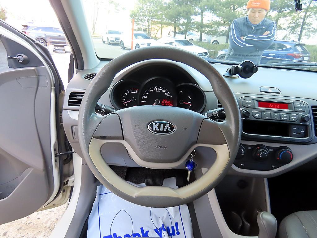 KIA Morning - Vista 8