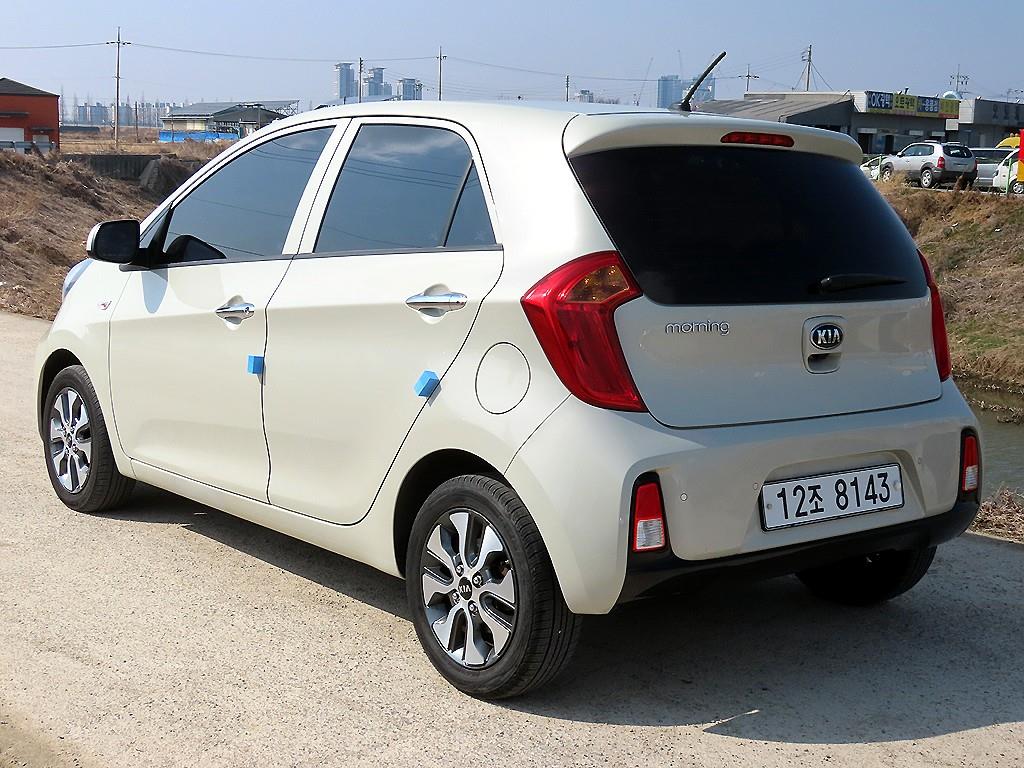 KIA Morning - Vista 3