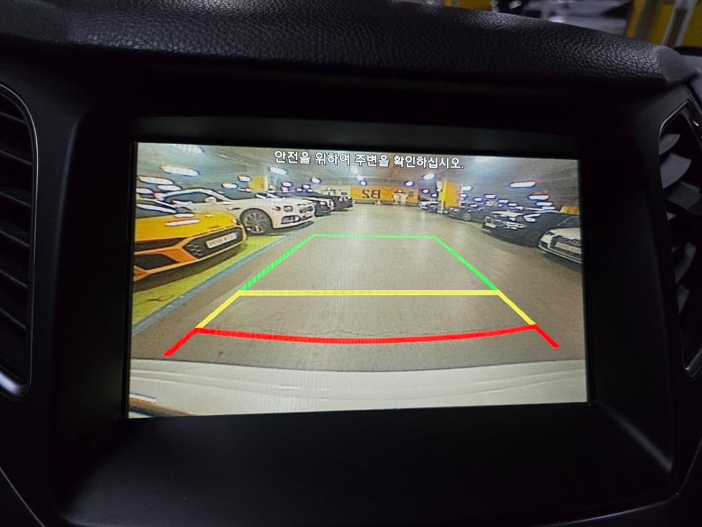 HYUNDAI Grandeur 2015 Blanco - Importación desde Corea - HF Imports Iquique - Foto 16