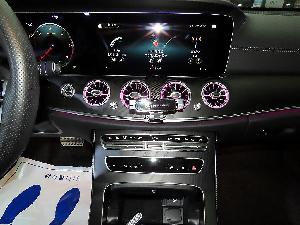 Mercedes Benz E class - Vista 11