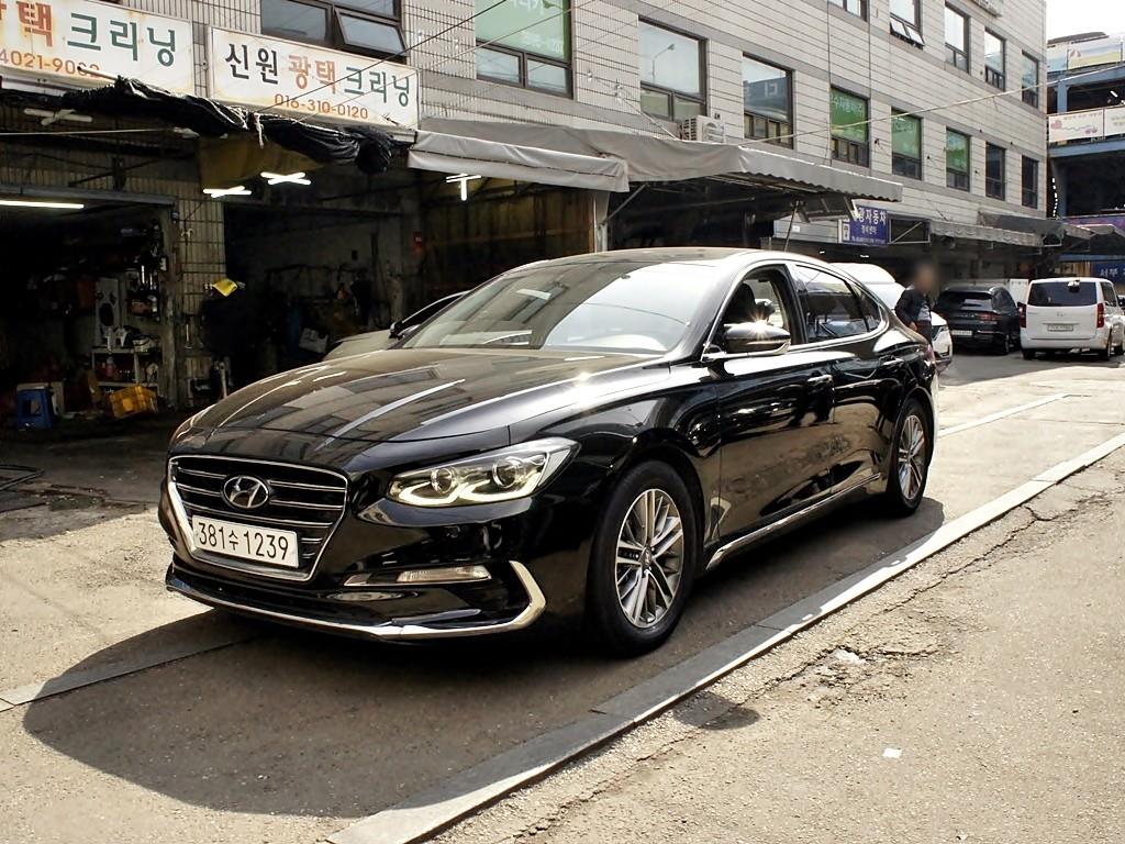 HYUNDAI Grandeur - Vista 3