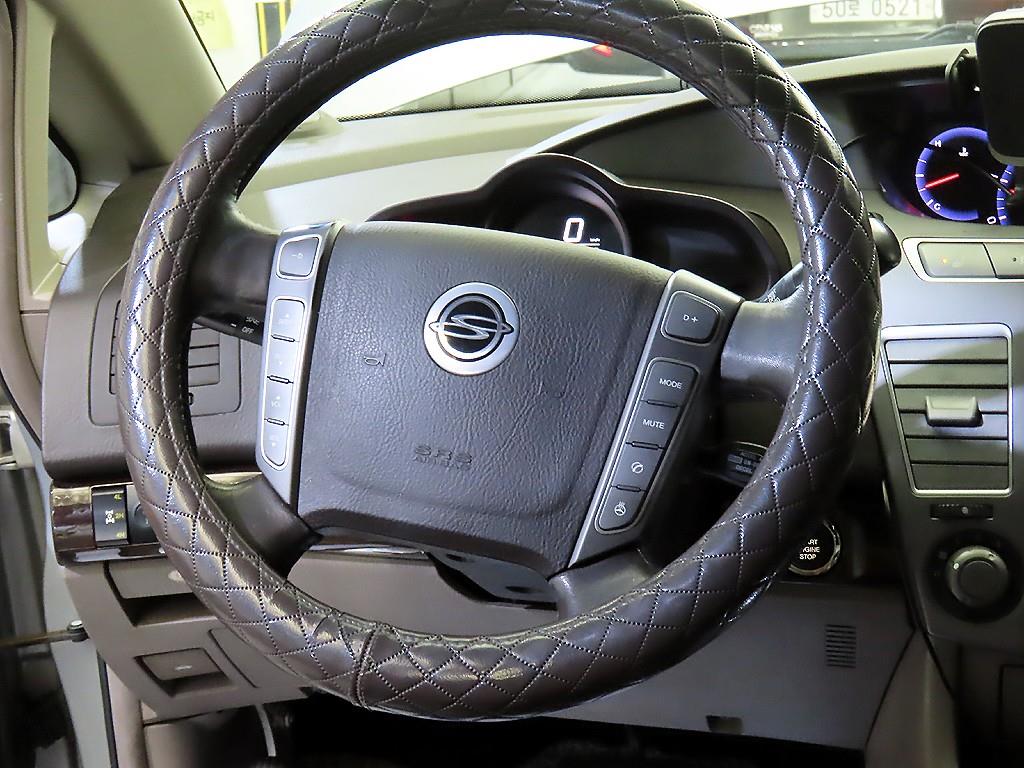 Ssangyong Korando - Vista 8