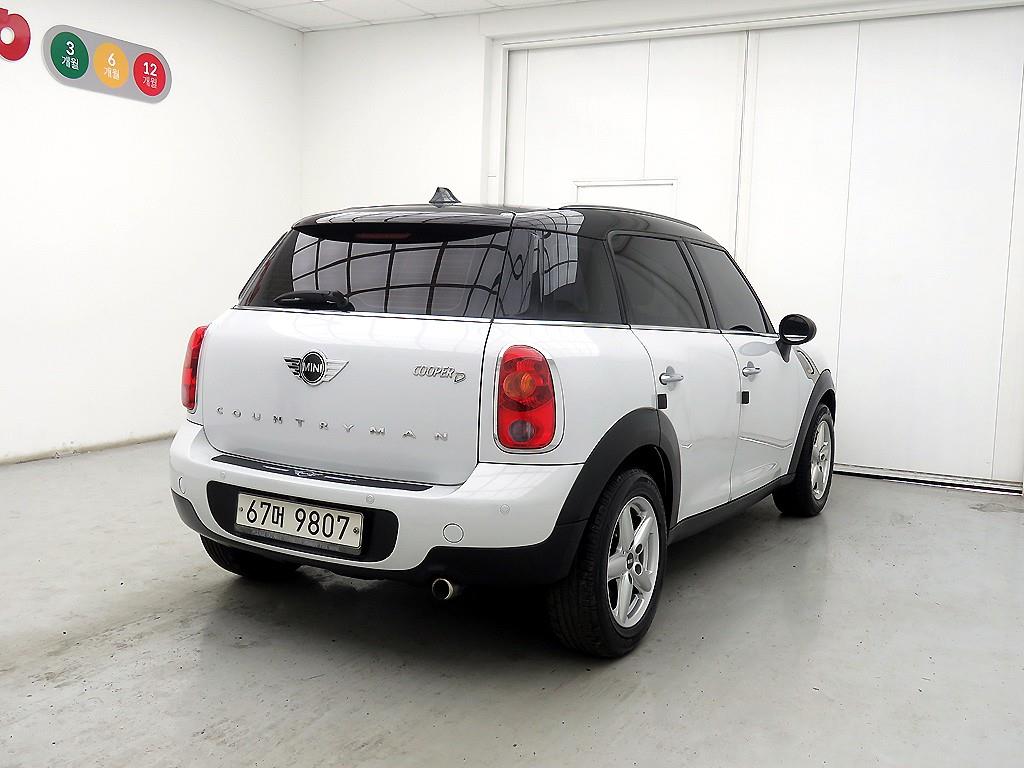 Mini Countryman - Vista 4