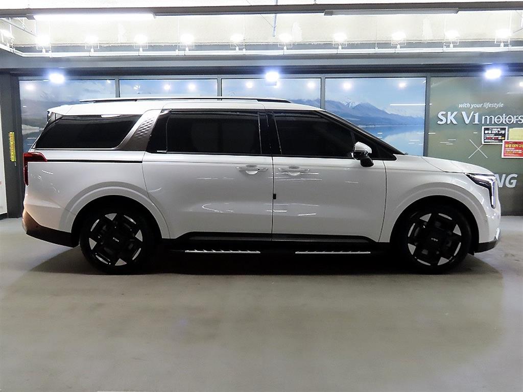 KIA Carnival - Vista 3