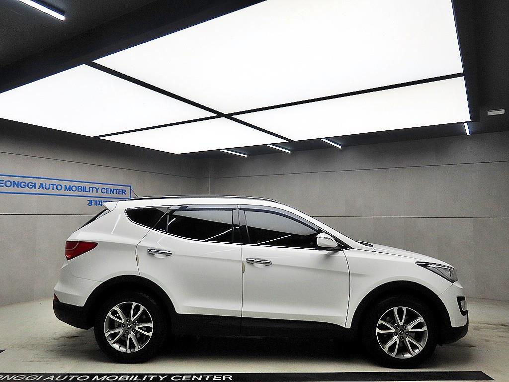 HYUNDAI Santa Fe - Vista 2