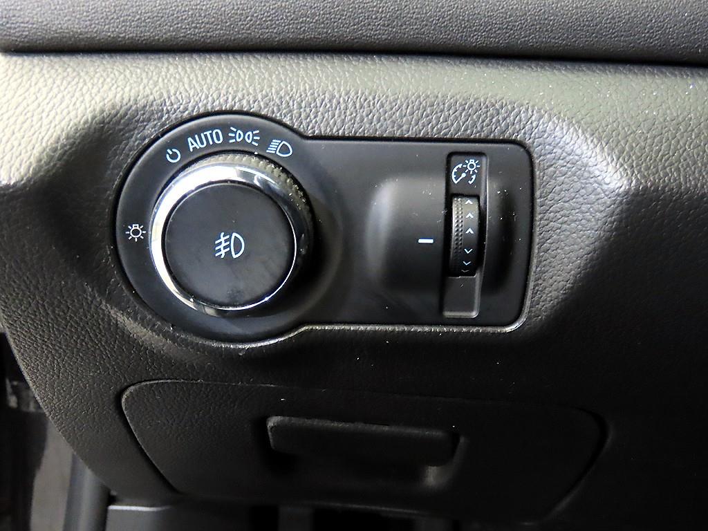 Chevrolet Cruise 2015 Negro - Importación desde Corea - HF Imports Iquique - Foto 14