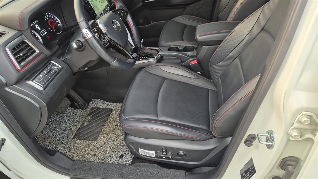 Ssangyong Tivoli - Vista 10