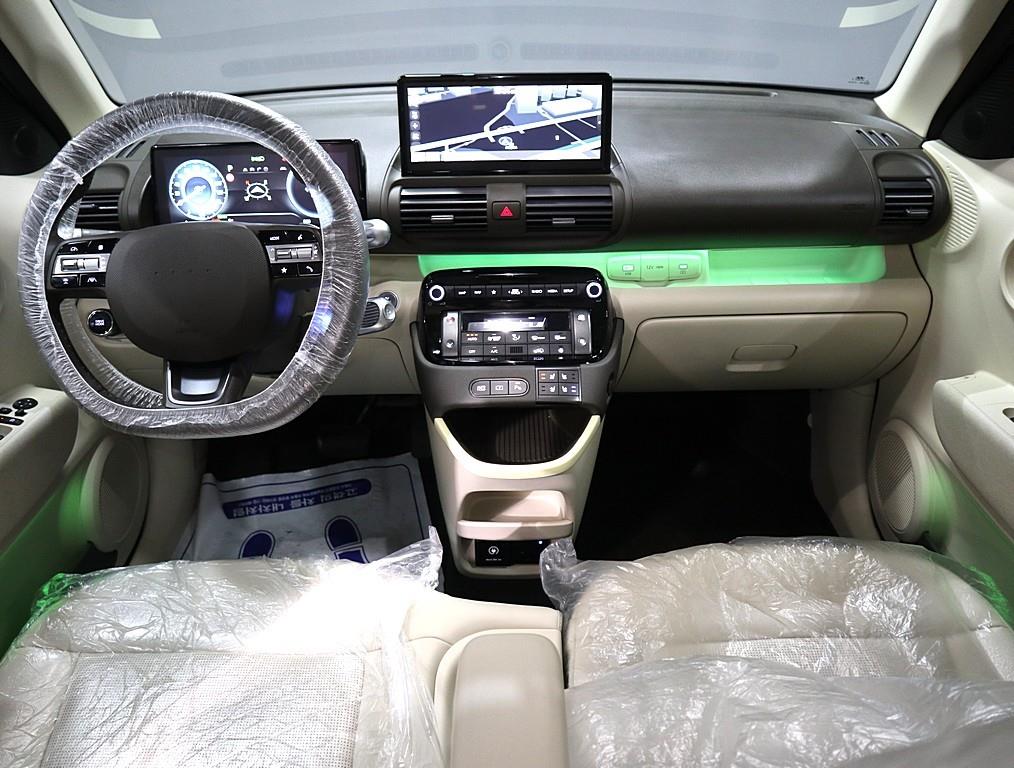 HYUNDAI Casper - Vista 5