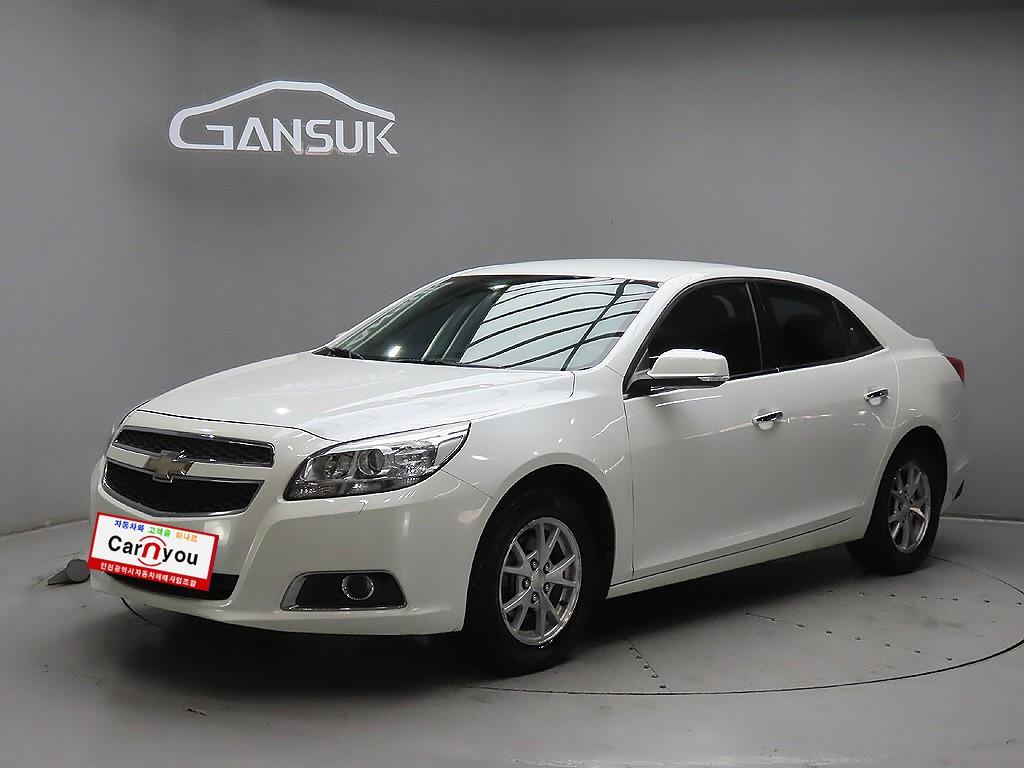 Chevrolet Malibu - Vista 3