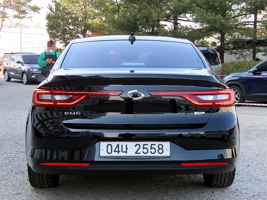 SAMSUNG SM6 - Vista 4