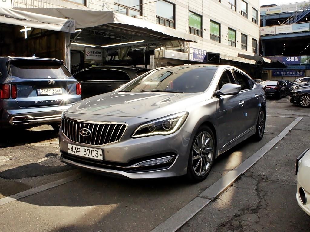 HYUNDAI Aslan - Vista 3