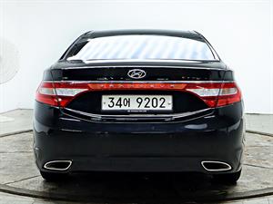 HYUNDAI Grandeur - Vista 6