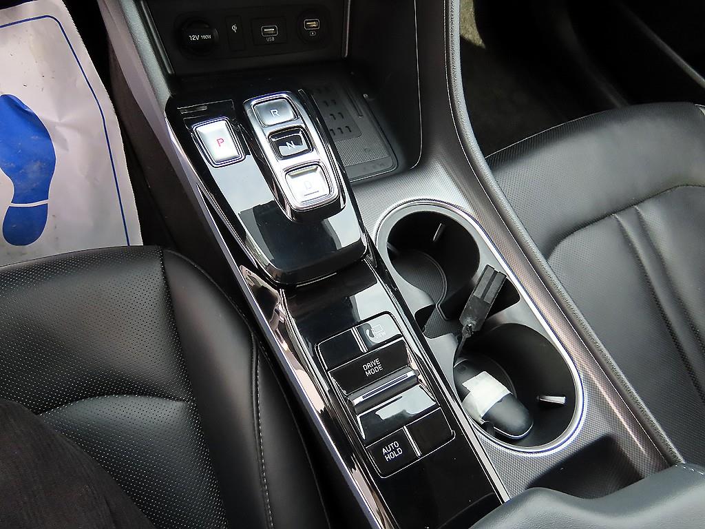 HYUNDAI Sonata - Vista 10