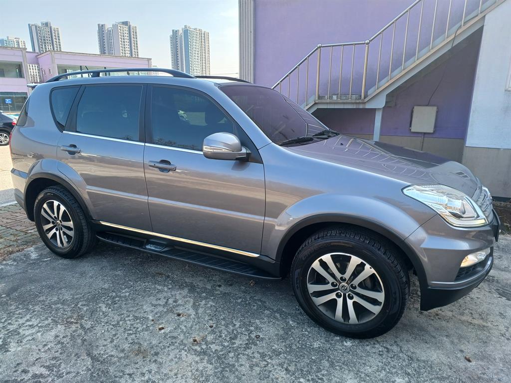 Ssangyong Rexton - Vista 4