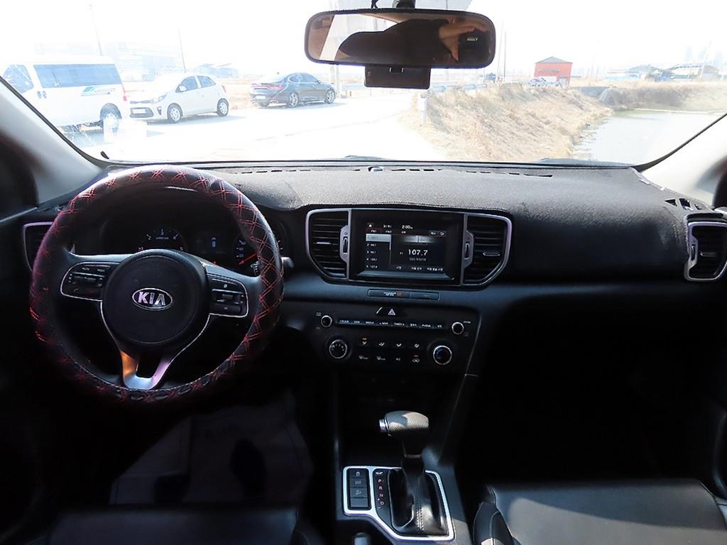 KIA Sportage - Vista 9