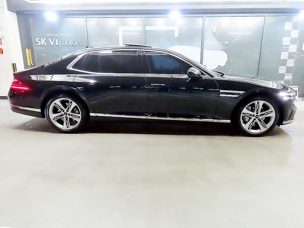 Genesis G90 - Vista 3