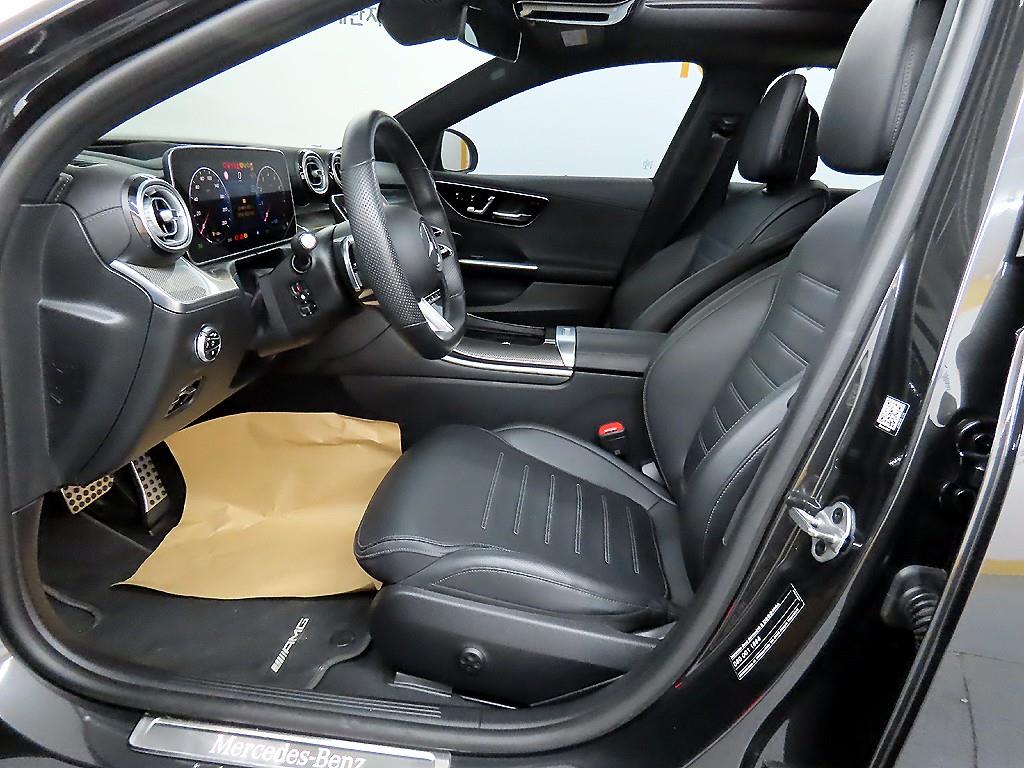 Mercedes Benz C Class - Vista 5