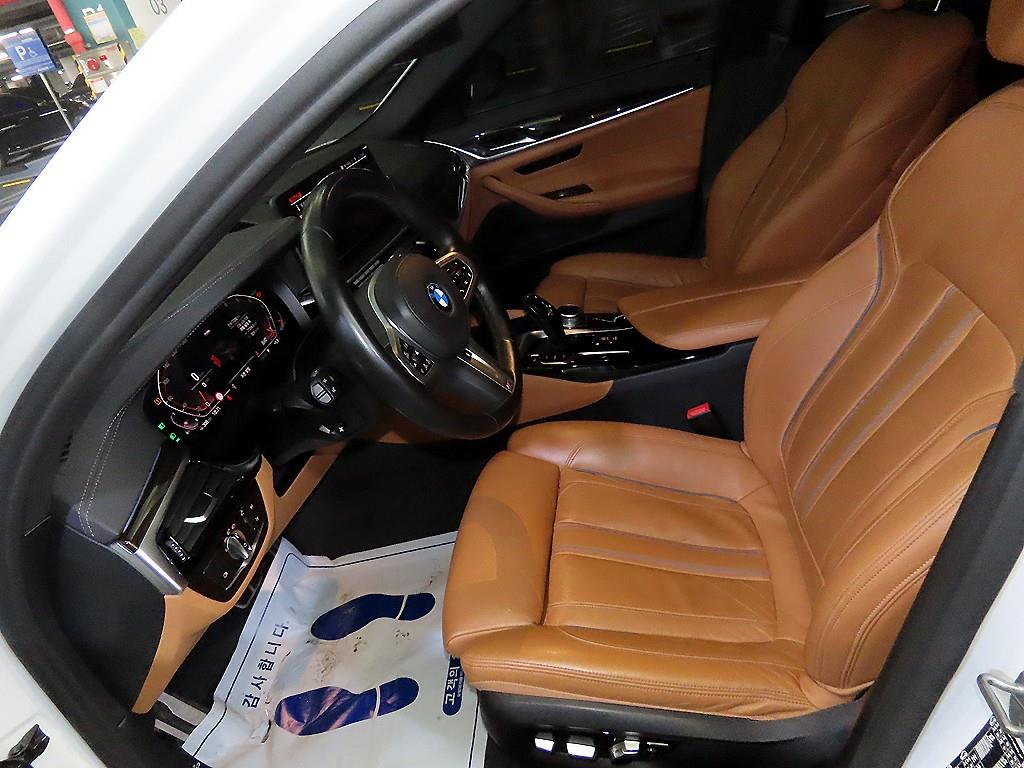 BMW 5 Series - Vista 6