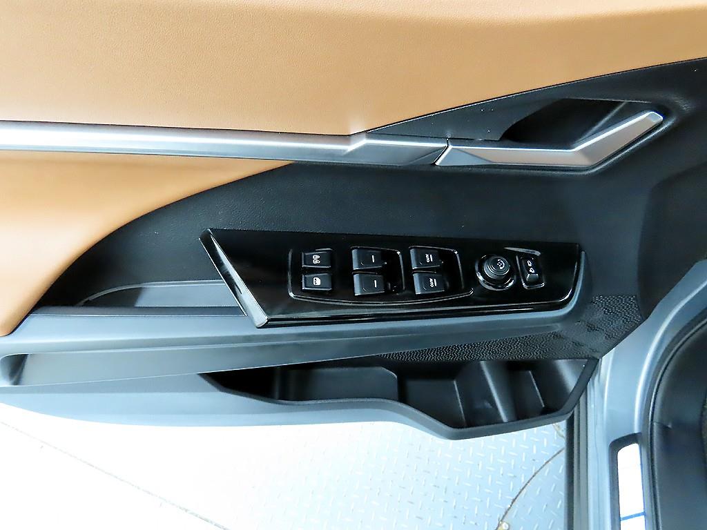 Ssangyong Torres - Vista 11