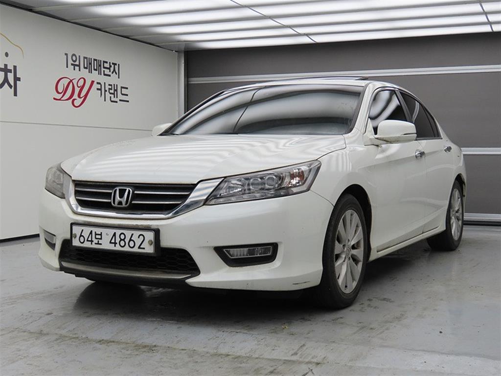 Honda Accord 2013 the color of pearl - Importación desde Corea - HF Imports Iquique - Foto 1