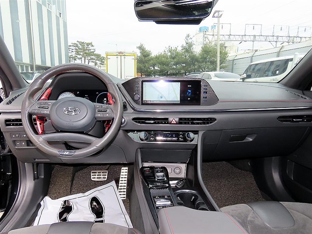 HYUNDAI Sonata - Vista 7