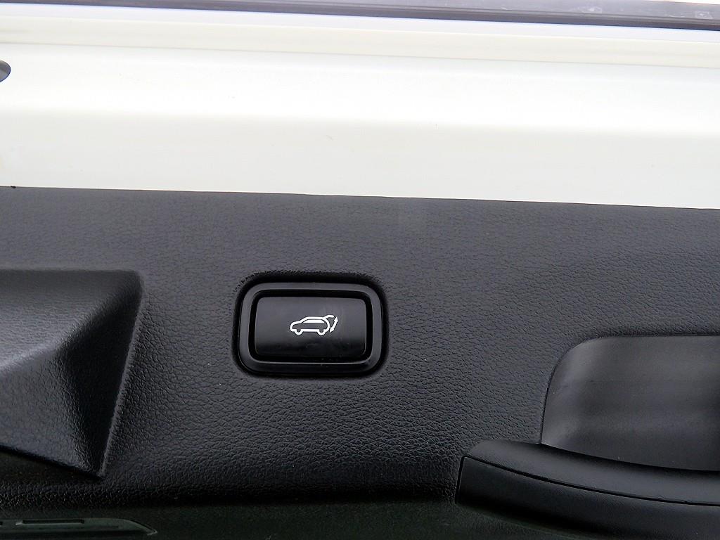 KIA Sportage - Vista 6