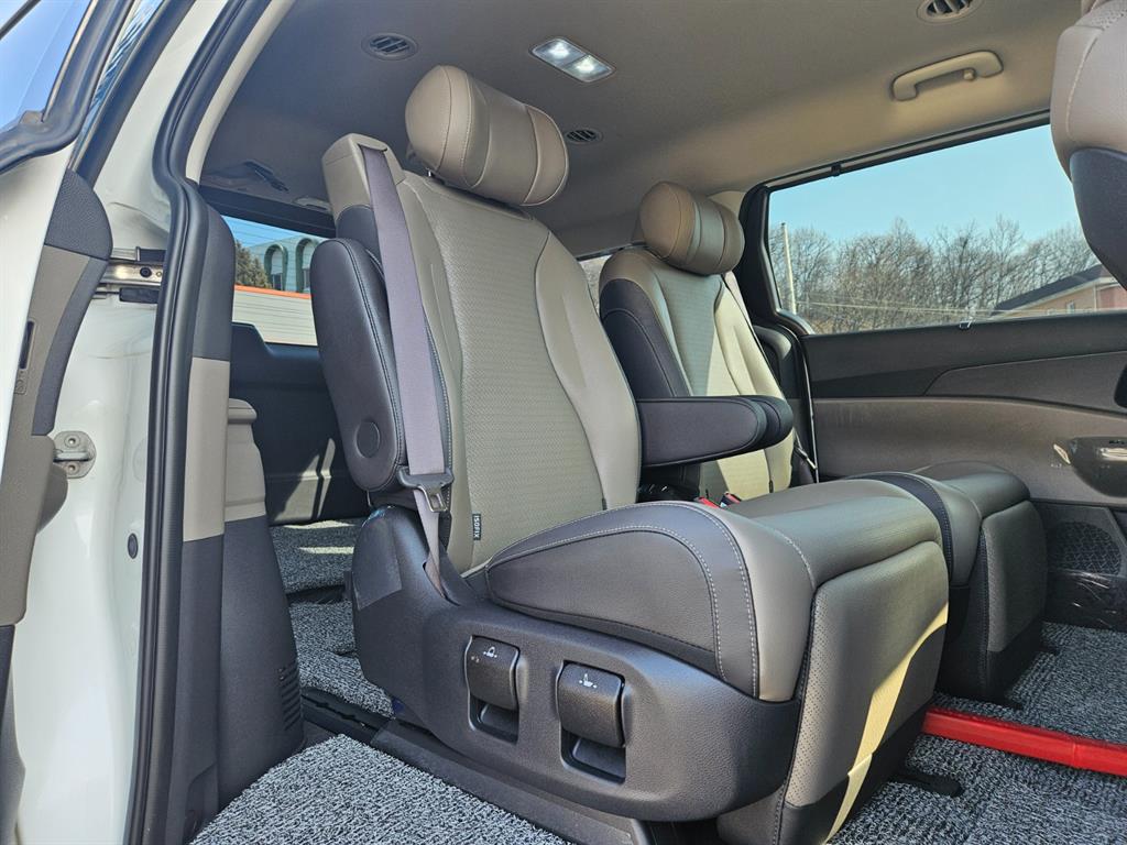 KIA Carnival 2025 Blanco - Importación desde Corea - HF Imports Iquique - Foto 14