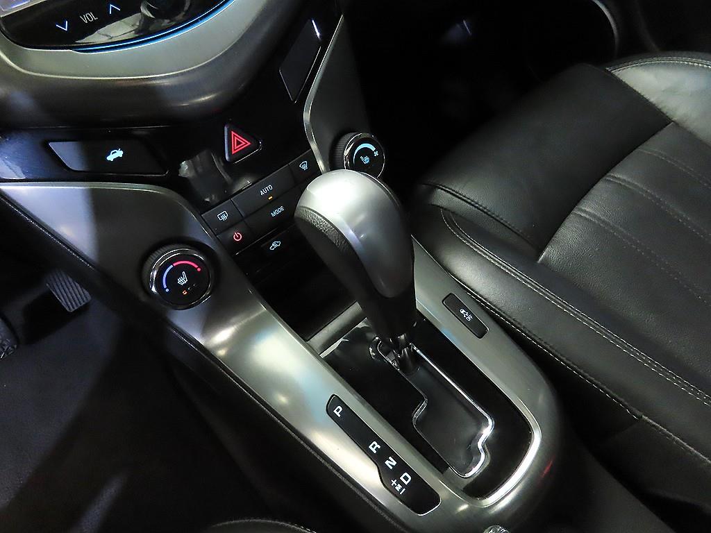 Chevrolet Cruise - Vista 12