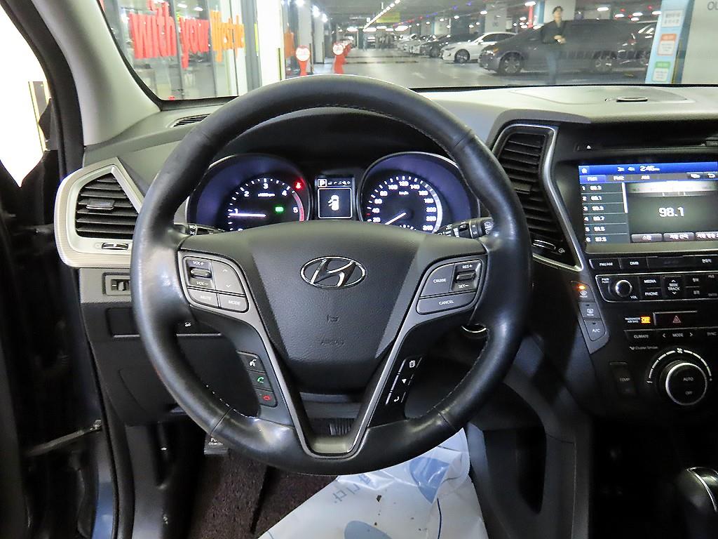 HYUNDAI Maxcruz - Vista 8