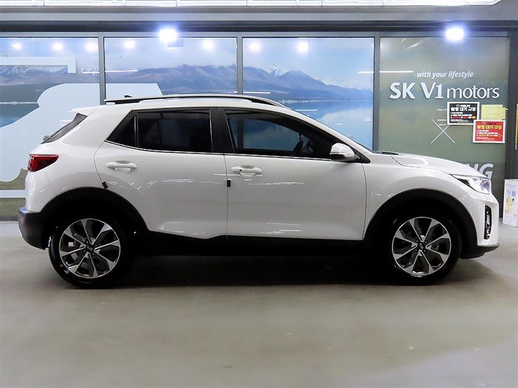 KIA Stonic - Vista 3