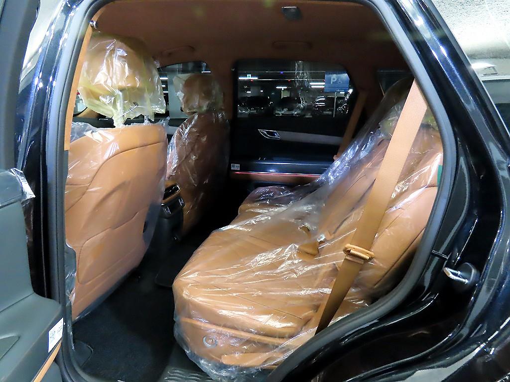 Genesis GV80 - Vista 7